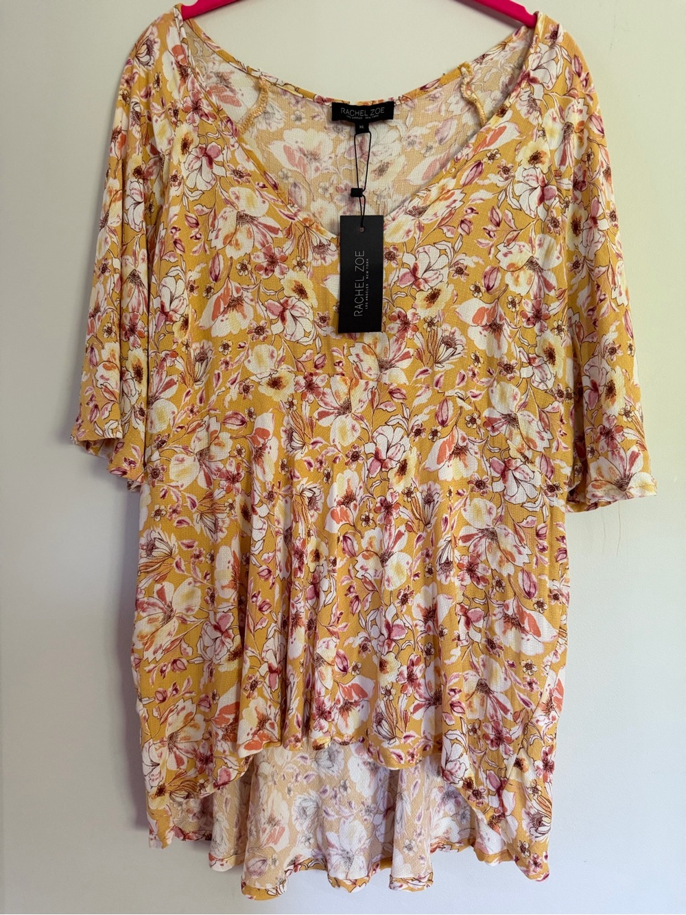 NWT Rachel Zoe Yellow Floral V-Neck Top XL